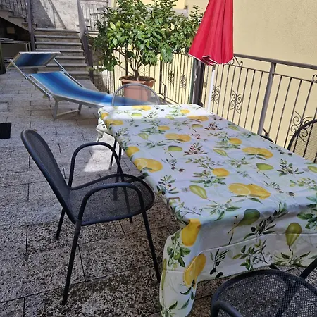Casa Matisse 아파트